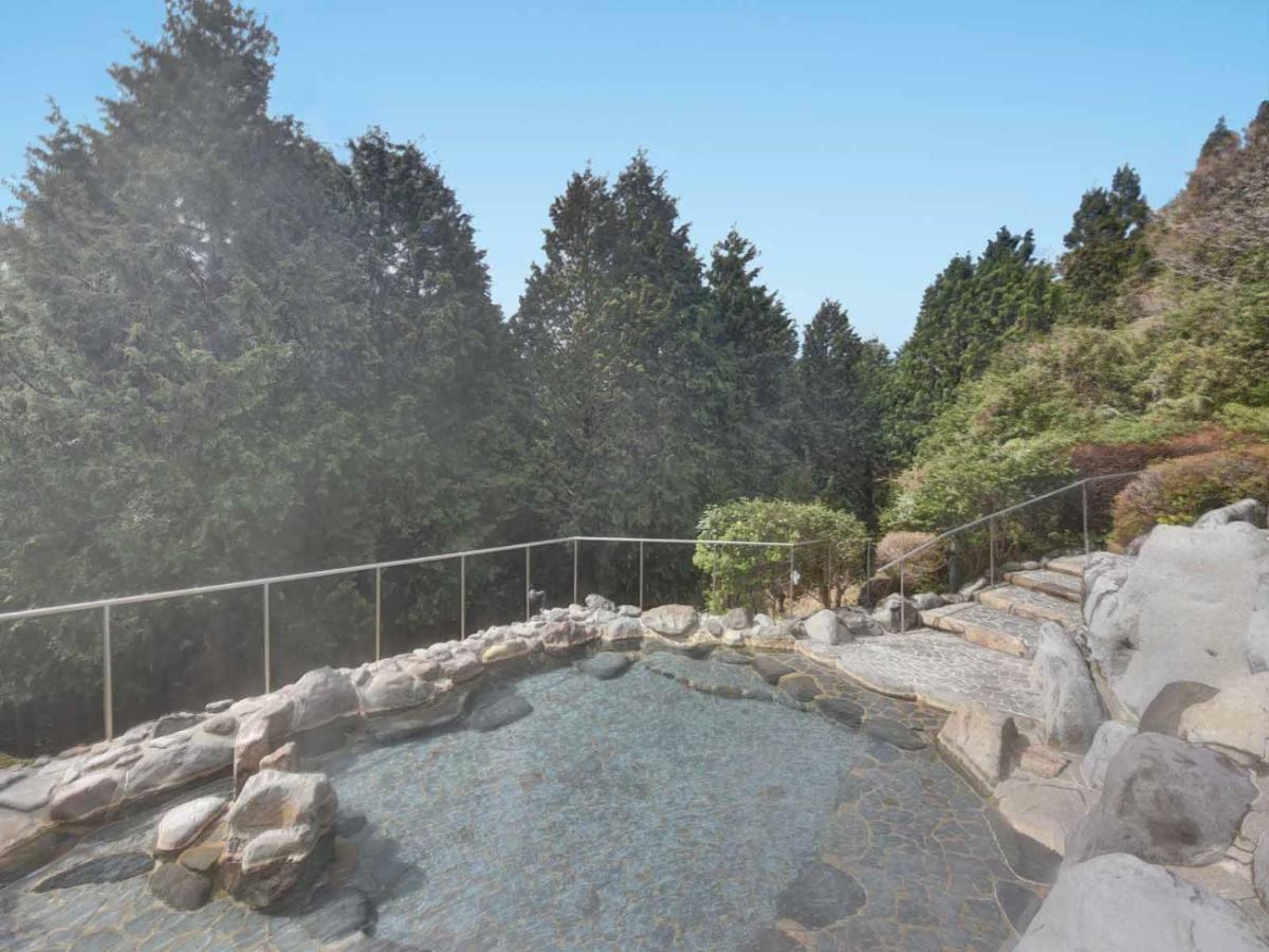 Yugashima Golf Club & Hotel Resort Izu  Exterior photo
